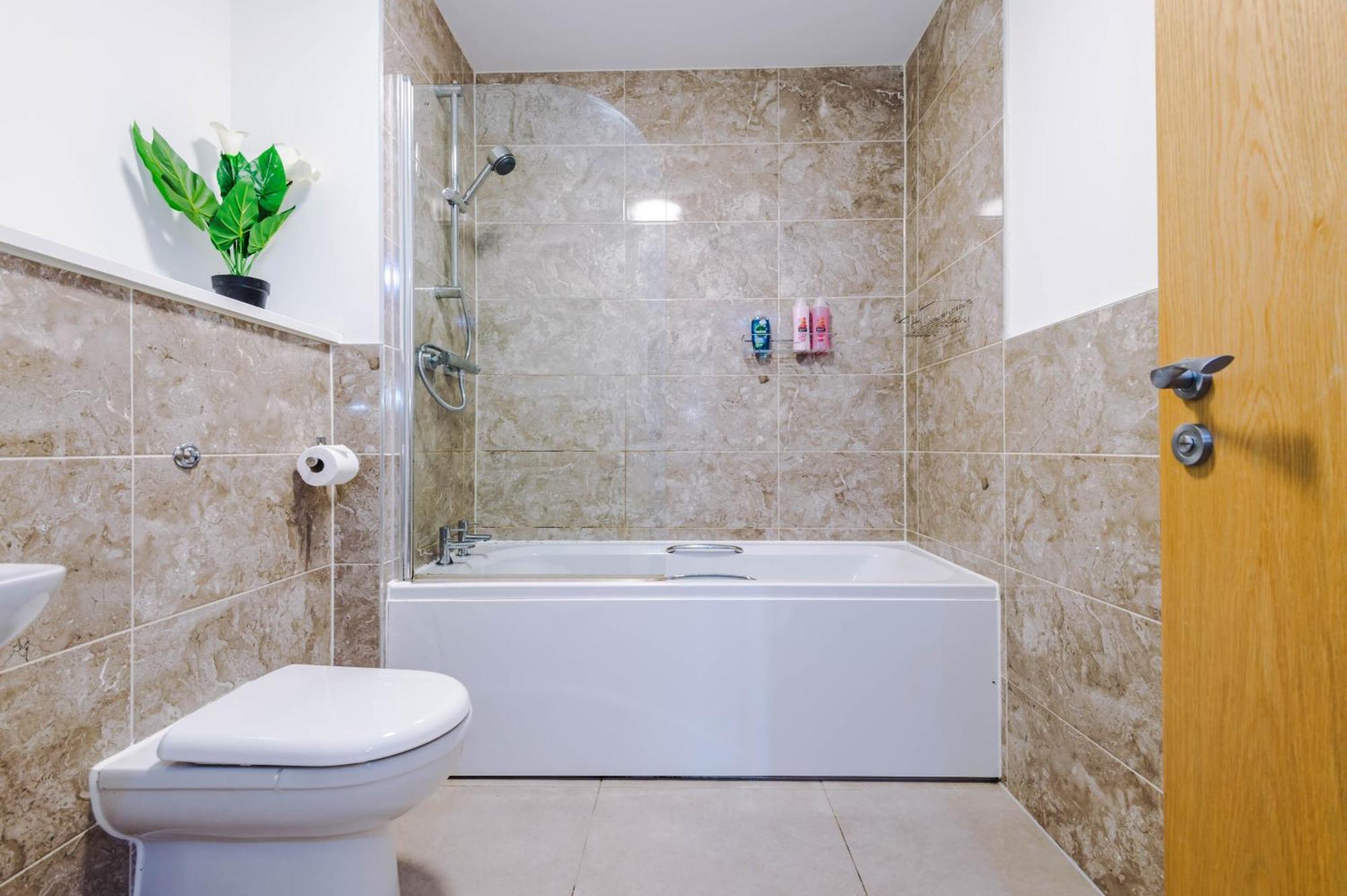 Lux Livin' Apartments - Luxury 5 Bed Apartment Manchester City Centre Exteriör bild